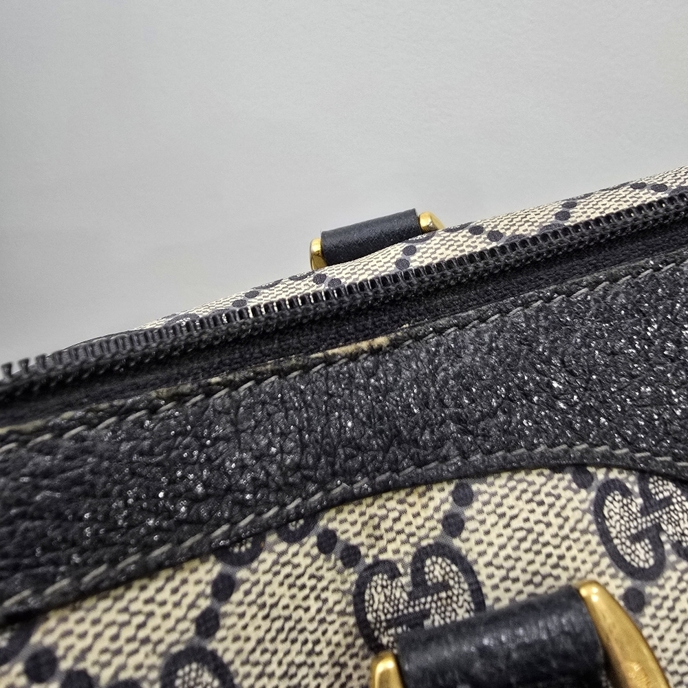 GUCCI - Vintage GG Sherry Line Boston Bag in Rare Navy Blue, PVC & Leather​​ - Picture 11 of 16